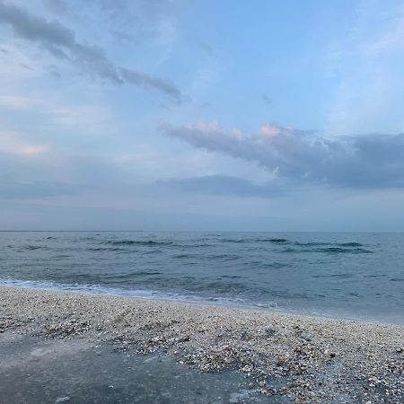 Sunrise Holiday Apartment - Mamaia Nord Năvodari Buitenkant foto