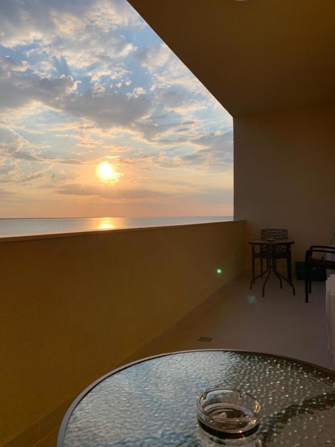 Sunrise Holiday Apartment - Mamaia Nord Năvodari Buitenkant foto