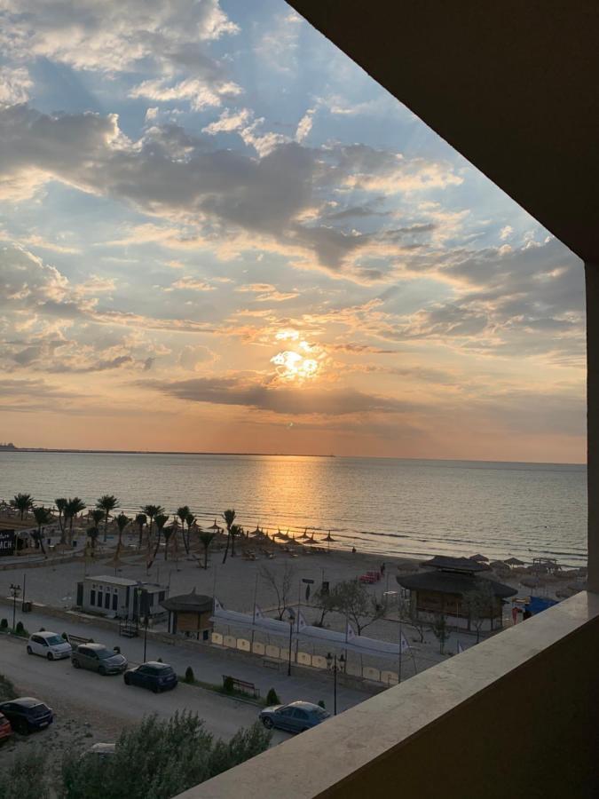 Sunrise Holiday Apartment - Mamaia Nord Năvodari Buitenkant foto