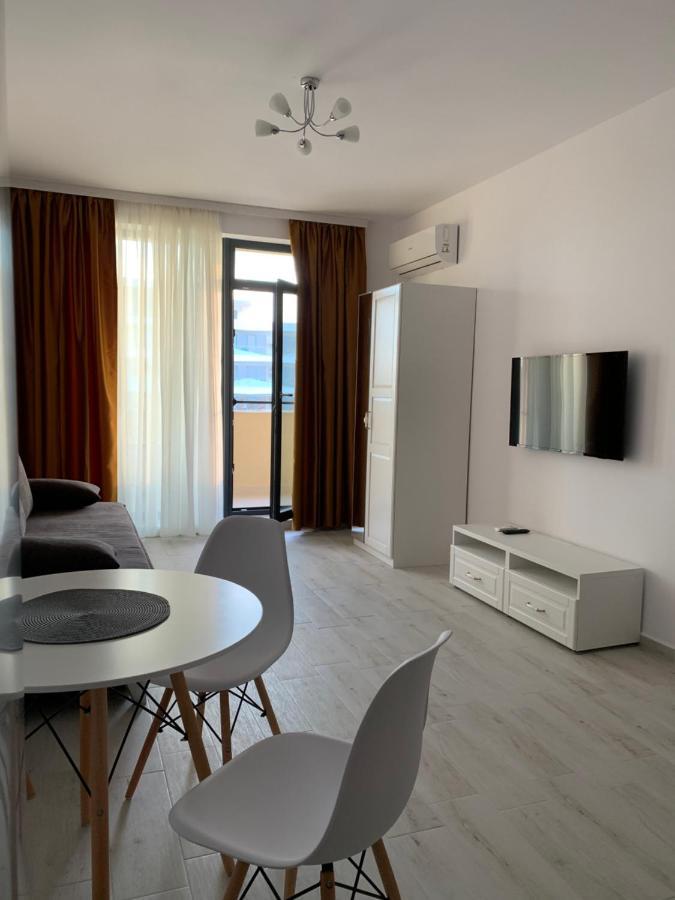 Sunrise Holiday Apartment - Mamaia Nord Năvodari Buitenkant foto